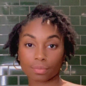 Meet your Posher, Assata